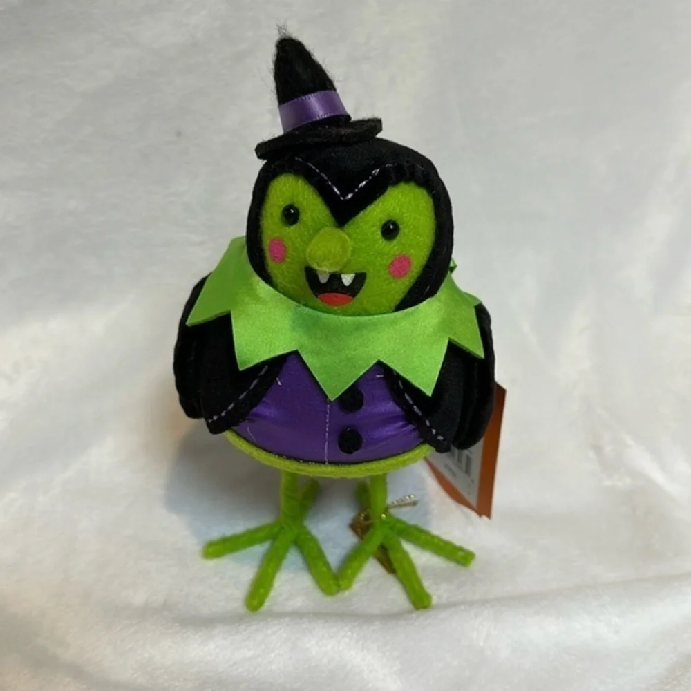 2024 TARGET HALLOWEEN FEATHERLY FRIENDS ‘SPELLMA’ BIRD - HYDE AND EEK! (NWT)